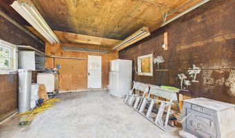 2314 W 8th St, Anderson, IN 46016