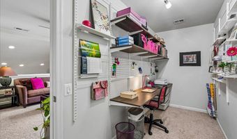 44256 PANTHER RIDGE Dr, Ashburn, VA 20147