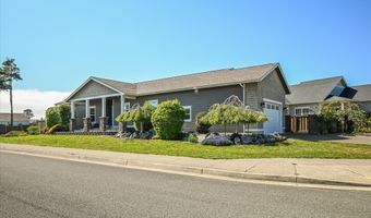 728 ROGERS Pl, Bandon, OR 97411