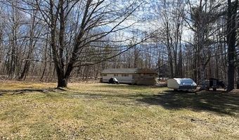 14 Lakeshore Dr, Belgrade, ME 04917