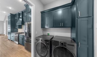 6307 SW Prism Path St, Bentonville, AR 72713