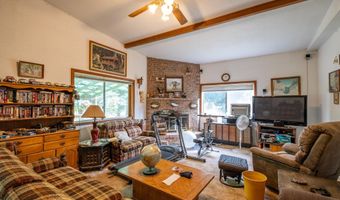 9237 Silver Falls Hwy SE, Aumsville, OR 97325