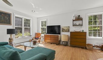 341 Chapel Hill Rd, Atlantic Highlands, NJ 07716