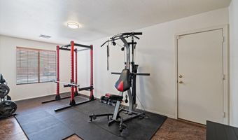 566 W COBBLESTONE Ct, Casa Grande, AZ 85122
