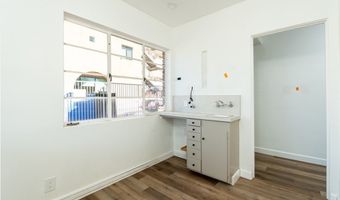 2028 Lake Ave, Altadena, CA 91001