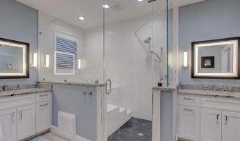 102 Angelfish Ct, Aransas Pass, TX 78336