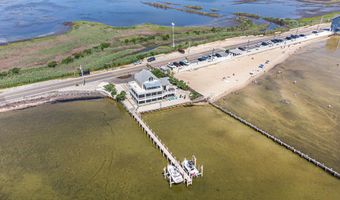 379 Bayshore Dr, Barnegat, NJ 08005