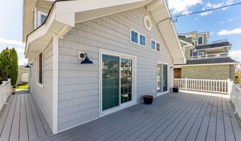 56 W 13th St, Avalon, NJ 08202