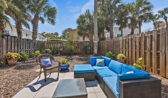 314 8TH St A, Atlantic Beach, FL 32233