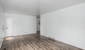 5779 Arrasmith Trl, Ames, IA 50010