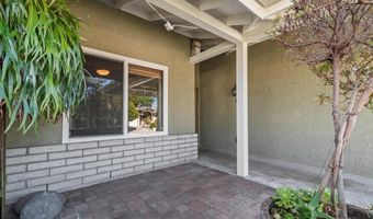 2245 Nob Hill Dr, Carlsbad, CA 92008