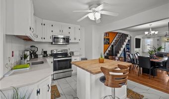54 Delway Rd, East Providence, RI 02914