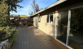 1355 Apple Way, Ashland, OR 97520