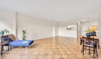 8 Whittier Place 4J, Boston, MA 02114