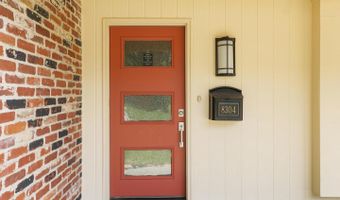 8304 BRIAR CREEK Dr, Annandale, VA 22003