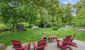 156 Tonela Ln, Barnstable, MA 02630