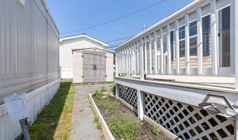 27 Woodward Road 40, Lincoln, RI 02865