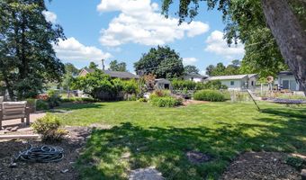2415 Melrose Ave, Ames, IA 50010