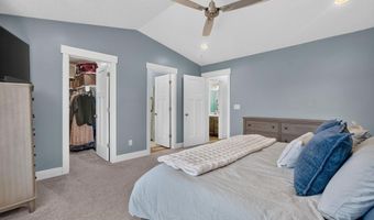 1561 Petersburg Dr, Chubbuck, ID 83202
