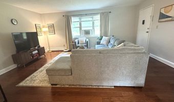502 Oak Ave 17, Cheshire, CT 06410