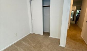 18 Encampment Dr, Bedminster, NJ 07921