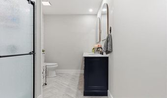 121 RIPLEY Ave, Adairsville, GA 30103