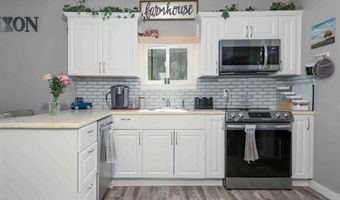 814 2nd St, Asotin, WA 99402