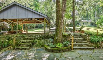 60 Cullasaja Dr, Highlands, NC 28741