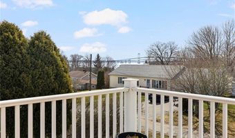 14 Hulls Ct, Jamestown, RI 02835