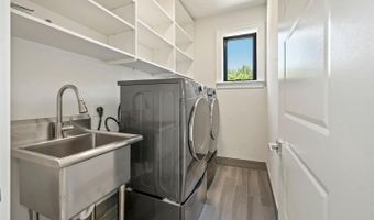 5805 MASSACHUSETTS Ave, Bethesda, MD 20816