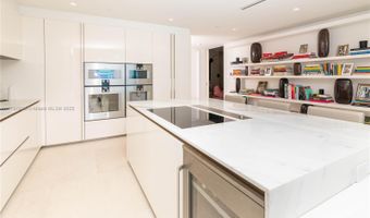 10201 E Collins Ave 1002, Bal Harbour, FL 33154