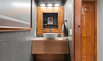 133 S PINE Ct, Appleton, WI 54914