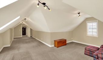 5695 N London Rd, Fairland, IN 46126