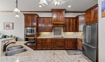 111 Meadow Bridge Dr, Weatherford, TX 76085