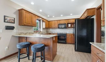 3919 County Rd 34, Auburn, IN 46706