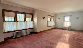 825 N Indiana Ave, Auburn, IN 46706