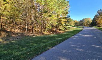 176 Mallard Dr, Badin Lake, NC 28127