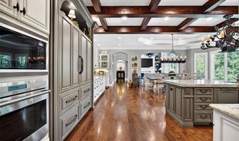 262 Dietrich Rd, Ballwin, MO 63021