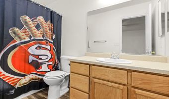 3696 Brentwood Ln, Anderson, CA 96007