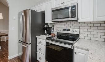 114 HORSESHOE Cir, Alabaster, AL 35007