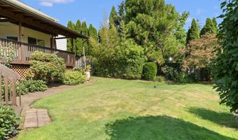 8712 SW WAKKILA Ter, Beaverton, OR 97007
