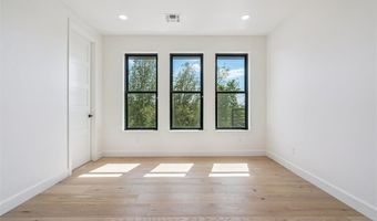 8809 E Covell Rd, Arcadia, OK 73007