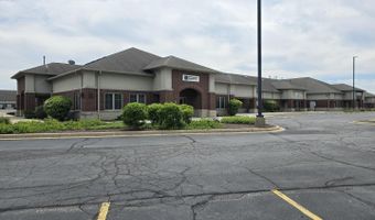 1452 Merchant Dr, Algonquin, IL 60102