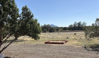 9188 W Gleed Station Rd, Ash Fork, AZ 86320