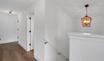 383 Navesink Ave, Atlantic Highlands, NJ 07716