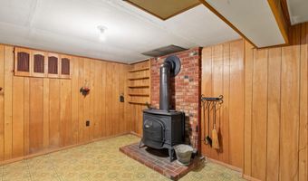 3614 CREST Dr, Annandale, VA 22003