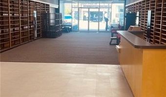 514 Commercial St, Atchison, KS 66002