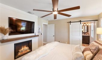33127 Camelot Dr, Yucaipa, CA 92399