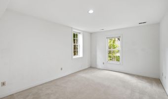 10417 SNOW POINT Dr, Bethesda, MD 20814