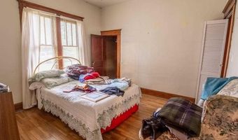 316 W 8th St, Bicknell, IN 47512